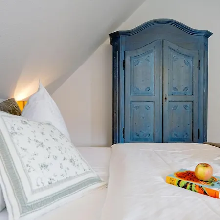 아파트 Im Gaestehaus Knuth 치노비츠